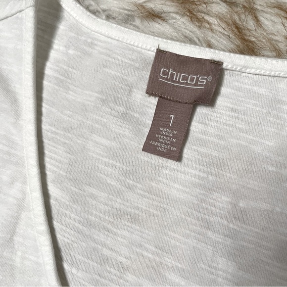 Chicos lace sleeve slub V neck tee - Picture 5 of 8